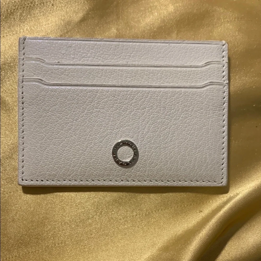 Bulgari Bvlgari White Key Card Holder Sleek Design Iridescent in Light